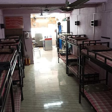 Asia Lodge Near Railway Station Aurangabad  Exterior photo