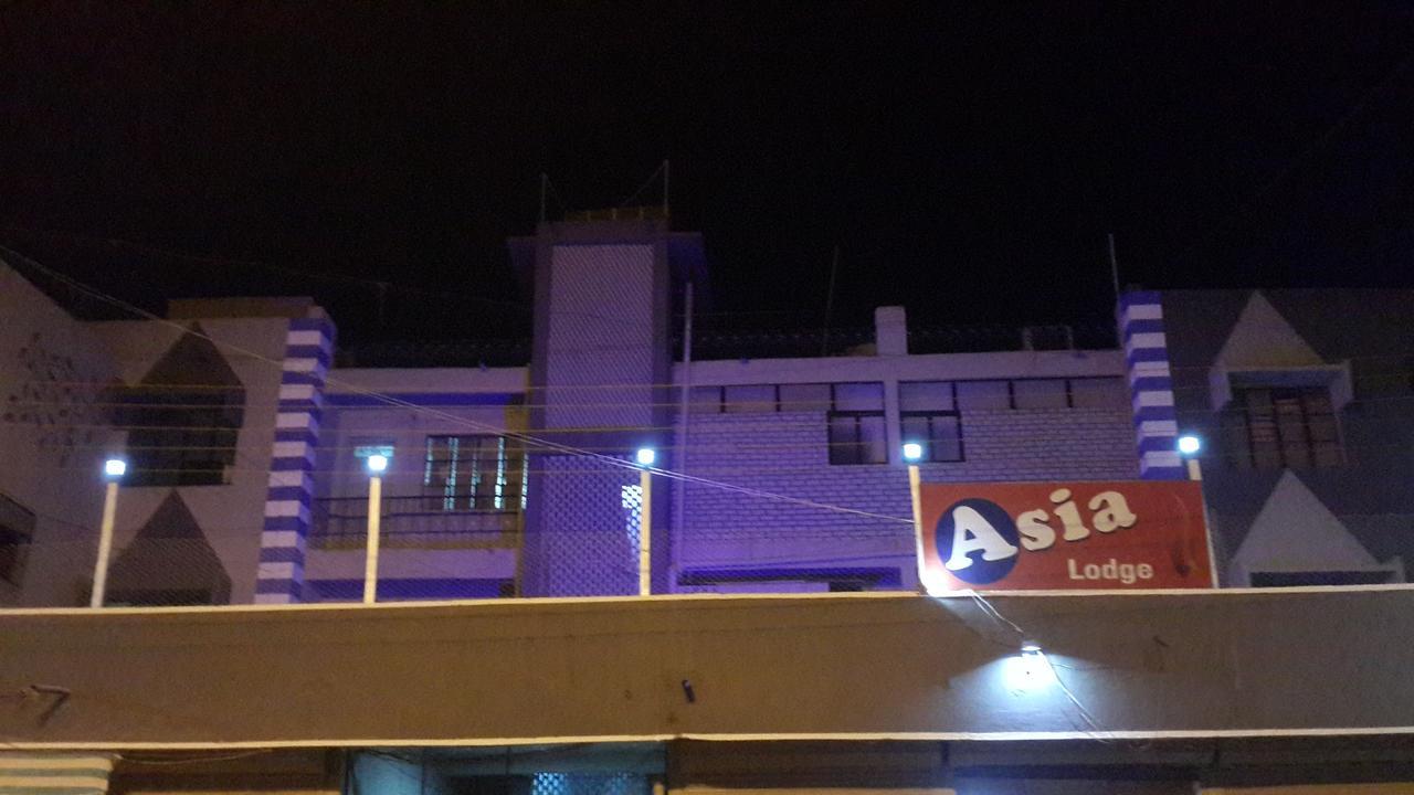 Asia Lodge Near Railway Station Aurangabad  Exterior photo