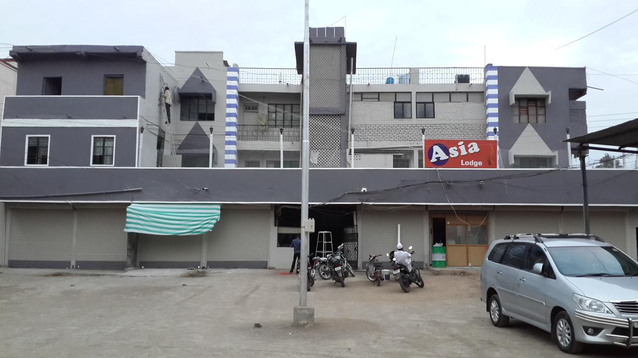 Asia Lodge Near Railway Station Aurangabad  Exterior photo
